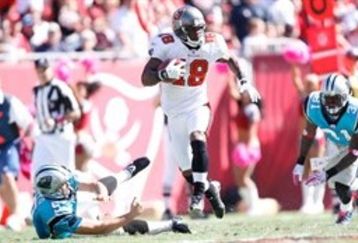 Stroughter_091018_panthers_bucs_feature