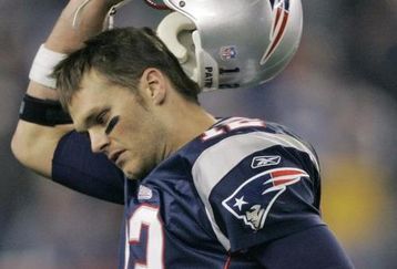 Tom-brady-hats-off_feature