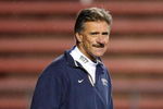 PISCATAWAY, NJ - OCTOBER 16: Head Coach Dave Wannstedt of the University of Pittsburgh Panthers watches his team warmp up on October 16, 2009 at Rutgers Stadium in Piscataway, New Jersey. (Photo by Jared Wickerham/Getty Images)