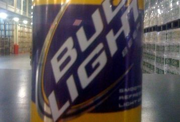 Bud-light-fan-can-lsu_feature