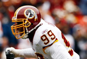 LANDOVER, MD - OCTOBER 18:  Brian Orakpo #98 of the Washington Redskins celebrates a sack during a game against the  Kansas City Chiefs October 18, 2009 at FedEx Field in Landover, Maryland.The Chiefs won the game 14-6.  (Photo by Win McNamee/Getty Images)