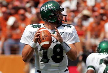 AUSTIN, TX - SEPTEMBER 2:  Quarterback Matt Phillips #18 of the North Texas Eagles drops back to pass against the Texas Longhorns on September 2, 2006 at Texas Memorial Stadium in Austin, Texas. The Longhorns defeated the Eagles 56-7.  (Photo by Ronald Martinez/Getty Images)