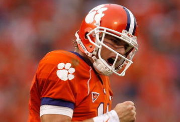 CLEMSON, SC - SEPTEMBER 26:  Kyle Parker #11 of the Clemson Tigers celebrates after his team scores a touchdown against the TCU Horned Frogs during their game at Memorial Stadium on September 26, 2009 in Clemson, South Carolina.  (Photo by Streeter Lecka/Getty Images)