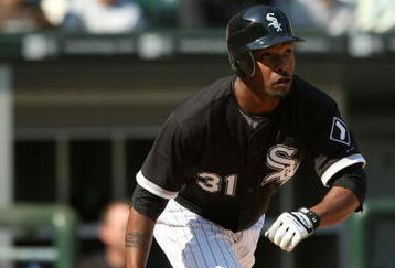 CHICAGO - AUGUST 06:  Dewayne Wise #31 of the Chicago White Sox hits a solo home run in the bottom of the ninth inning against the Los Angeles Angels of Anaheim at U.S. Cellular Field on August 6, 2009 in Chicago, Illinois.  (Photo by Jonathan Daniel/Getty Images)