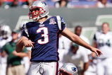 EAST RUTHERFORD, NJ - SEPTEMBER 20: Stephen Gostkowski #3 and Chris Hanson #6 of the New England Patriots watch the field goal during the game on September 20, 2009 at Giants Stadium in East Rutherford, New Jersey. (Photo by Jared Wickerham/Getty Images)