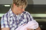 Fernando-torres-and_baby_girl_crop_150x100