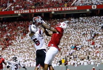RALEIGH, NC - SEPTEMBER 3:  Stephon Gilmore #5 of the South Carolina Gamecocks knocks down the ball against Jarvis Williams #5 of the North Carolina State Wolfpack that seal a 7-3 victory for the Gamecocks during their game at Carter-Finley Stadium on September 3, 2009 in Raleigh, North Carolina.  (Photo by Streeter Lecka/Getty Images)