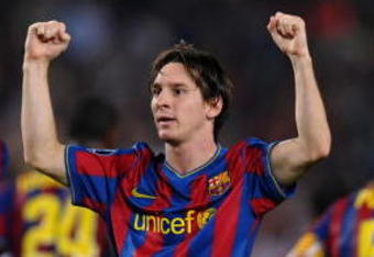 BARCELONA, SPAIN - SEPTEMBER 29:  Lionel Messi of Barcelona celebrates scoring his sides opening goal during the Champions League group F match between Barcelona and Dynamo Kiev at the Camp Nou Stadium on September 29, 2009 in Barcelona, Spain. Barcelona won the match 2-0.  (Photo by Jasper Juinen/Getty Images)