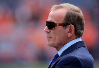 DENVER - SEPTEMBER 21:  Pat Bowlen, President and CEO of the Denver Broncos, watches the team warm up prior to facing the New Orleans Saints during NFL action at Invesco Field at Mile High on September 21, 2008 in Denver, Colorado. The Broncos defeated the Saints 34-32.  (Photo by Doug Pensinger/Getty Images)