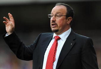 LONDON, ENGLAND - MAY 09:  Liverpool manager Rafael Benitez directs his team during the Barclays Premier League match between West Ham United and Liverpool at Upton Park on May 9, 2009 in London, England.  (Photo by Shaun Botterill/Getty Images)