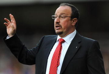 LONDON, ENGLAND - MAY 09:  Liverpool manager Rafael Benitez directs his team during the Barclays Premier League match between West Ham United and Liverpool at Upton Park on May 9, 2009 in London, England.  (Photo by Shaun Botterill/Getty Images)