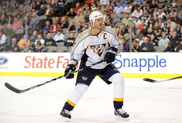 DALLAS - OCTOBER 14:  Center Jason Arnott #19 of the Nashville Predators at American Airlines Center on October 14, 2009 in Dallas, Texas.  (Photo by Ronald Martinez/Getty Images)