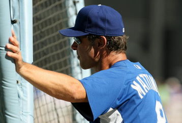 LOS ANGELES, CA - OCTOBER 16:  Batting Coach Don Mattingly of the Los Angeles Dodgers looks on during batting practice prior to the start of Game Two of the NLCS against the Philadelphia Phillies during the 2009 MLB Playoffs at Dodger Stadium on October 16, 2009 in Los Angeles, California.  (Photo by Stephen Dunn/Getty Images)