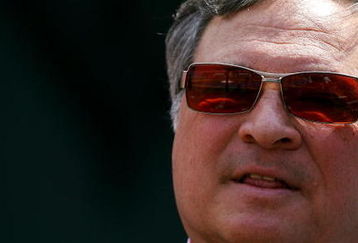 MIAMI - APRIL 06:  Owner Jeffrey Loria of the Florida Marlins watches the Washington Nationals take batting practice on opening day at Dolphin Stadium on April 6, 2009 in Miami, Florida.  (Photo by Doug Benc/Getty Images)
