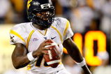 AUBURN, AL - SEPTEMBER 19:  Quarterback Jarrett Brown #16 against the West Virginia Mountaineers against the Auburn Tigers at Jordan-Hare Stadium on September 19, 2009 in Auburn, Alabama.  (Photo by Kevin C. Cox/Getty Images)