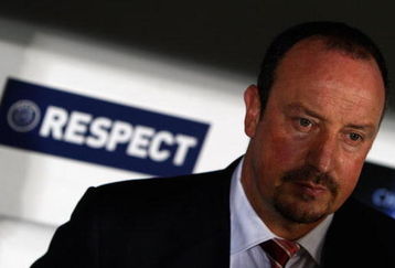 FLORENCE, ITALY - SEPTEMBER 29:  Liverpool manager Rafael Benitez during the UEFA Champions League Group E match between Fiorentina and Liverpool at the Stadio Artemio Franchi stadium on September 29, 2009 in Florence, Italy.  (Photo by Clive Brunskill/Getty Images)