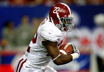 ATLANTA - SEPTEMBER 05:  Running back Mark Ingram #22 of the Alabama Crimson Tide rushes upfield against the Virginia Tech Hokies during the Chick-fil-A Kickoff Game at Georgia Dome on September 5, 2009 in Atlanta, Georgia.  (Photo by Kevin C. Cox/Getty Images)