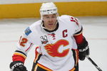 EDMONTON, CANADA - SEPTEMBER 23:  Jarome Iginla #12 of the Calgary Flames skates against the Edmonton Oilers on September 23, 2009 at Rexall Place in Edmonton, Alberta, Canada. (Photo by Dale MacMillan/Getty Images)