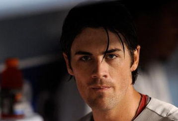 LOS ANGELES, CA - OCTOBER 15:  Starting pitcher Cole Hamels #35 of the Philadelphia Phillies in the dugout after exiting the game in the fifth inning against the Los Angeles Dodgers in Game One of the NLCS during the 2009 MLB Playoffs at Dodger Stadium on October 15, 2009 in Los Angeles, California.  (Photo by Kevork Djansezian/Getty Images)