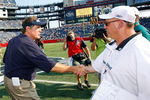 FOXBORO, MA - SEPTEMBER 21: Coach Bill Belichick of the New england Patriots shakes hands with coach Tony Sparano of the Miami Dolphins after a 38-13 Dolphin win at Gillette Stadium on September 21, 2008 in Foxboro, Massachusetts. (Photo by Jim Rogash/Getty Images)