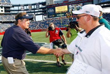 FOXBORO, MA - SEPTEMBER 21: Coach Bill Belichick of the New england Patriots shakes hands with coach Tony Sparano of the Miami Dolphins after a 38-13 Dolphin win at Gillette Stadium on September 21, 2008 in Foxboro, Massachusetts. (Photo by Jim Rogash/Getty Images)