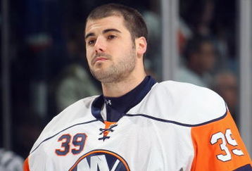 UNIONDALE, NY - DECEMBER 26:  Goalie Rick DiPietro #39 of the New York Islanders looks on before the game against the Toronto Maple Leafs on December 26, 2008 at the Nassau Coliseum in Uniondale, New York.  (Photo by Bruce Bennett/Getty Images)