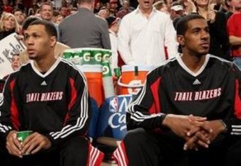 66029_houston_rockets_v_portlan_cropped