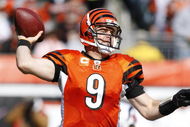 CINCINNATI, OH - OCTOBER 18: Quarterback Carson Palmer #9 of the Cincinnati Bengals passes the football against the Houston Texans at Paul Brown Stadium on October 18, 2009 in Cincinnati, Ohio. The Texans defeated the Bengals 28-17. (Photo by Scott Boehm/Getty Images)