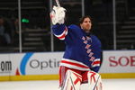 NEW YORK - OCTOBER 14: Henrik Lundqvist #30 of the New York Rangers salutes the crowd after being named first star of the game in a 4-2 win over the Los Angeles Kings at Madison Square Garden on October 14, 2009 in New York, New York. (Photo by Bruce Bennett/Getty Images)