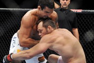 DALLAS - SEPTEMBER 19:  UFC fighter Vitor Belfort  (L) battles UFC fighter Rich Franklin (R) during their Catch weight bout at UFC 103: Franklin vs. Belfort at the American Airlines Center on September 19, 2009 in Dallas, Texas.  (Photo by Jon Kopaloff/Getty Images)