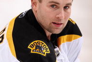 GLENDALE, AZ - OCTOBER 17:  Marc Savard #91 of the Boston Bruins warms up before the NHL game against the Phoenix Coyotes at Jobing.com Arena on October 17, 2009 in Glendale, Arizona. The Coyotes defeated the Bruins 4-1.  (Photo by Christian Petersen/Getty Images)