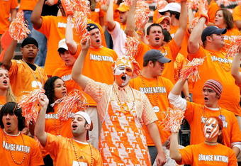 KNOXVILLE, TN - OCTOBER 23:  Tennessee fans cheer prior to the start of the game between the Alabama Crimson Tide and the Tennessee Volunteers at Neyland Stadium on October 23, 2004 in Knoxville, Tennessee. (Photo by Jamie Squire/Getty Images)