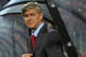 ALKMAAR, NETHERLANDS - OCTOBER 20: Manager Arsene Wenger of Arsenal looks on before the UEFA Champions League Group H match between AZ Alkmaar and Arsenal at the DSB Stadium on October 20, 2009 in Alkmaar, Netherlands.  (Photo by Michael Regan/Getty Images)