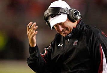 TUSCALOOSA - OCTOBER 17:  Head coach Steve Spurrier of the South Carolina Gamecocks reacts to a call during the game against the Alabama Crimson Tide at Bryant-Denny Stadium on October 17, 2009 in Tuscaloosa, Alabama. The Crimson Tide beat the Gamecocks 20-6.  (Photo by Mike Zarrilli/Getty Images)