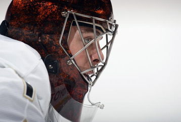 PHILADELPHIA - OCTOBER 10:  Jonas Hiller #1 of the Anaheim Ducks looks on during the game against the Philadelphia Flyers at the Wachovia Center on October 10, 2009 in Philadelphia, Pennsylvania.  (Photo by Bruce Bennett/Getty Images)
