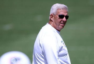 DAVIE, FL - JUNE 06:  Executive Vice President of Football Operations Bill Parcells watches practice on during Miami Dolphins Mini Camp on June 6, 2008 at the Dolphins practice facility in Davie, Florida.  (Photo by Marc Serota/Getty Images)
