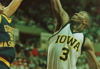 15 Mar 1996:   Kenyon Murray of the Iowa Hawkeyes challenges Vaughn Jones of the George Washington Colonials during the Hawkeyes 81-79 NCAA West Regional Tournament victory over the Colonials in Tempe, Arizona.  Mandatory Credit: Jed Jacobsohn/ALLSPORT