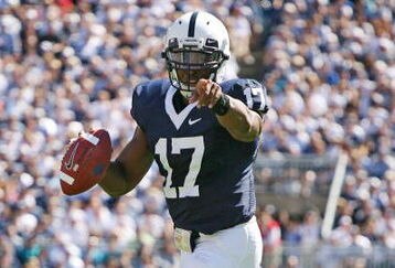 STATE COLLEGE, PA - SEPTEMBER 19: Quarterback Daryll Clark #17 of the Penn State Nittany Lions rolls out of the pocket during a game against the Temple Owls on September 19, 2009 at Beaver Stadium in State College, Pennsylvania. (Photo by Hunter Martin/Getty Images)
