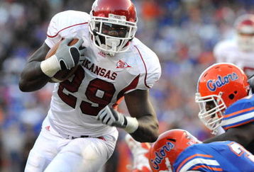 GAINESVILLE, FL - OCTOBER 17: Running back Broderick Green #29  of the Arkansas Razorbacks rushes upfield against the Florida Gators October 17, 2009 at Ben Hill Griffin Stadium in Gainesville, Florida.  (Photo by Al Messerschmidt/Getty Images)