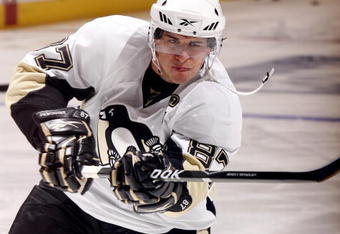 TORONTO - OCTOBER 10:  Sidney Crosby #87 takes warmup before playing against the Toronto Maple Leafs during a NHL game at the Air Canada Centre on October 10, 2009 in Toronto, Ontario, Canada .  (Photo by Abelimages/Getty Images) 