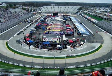 Martinsvillespeedway_feature