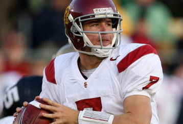 SOUTH BEND, IN - OCTOBER 17:  Quarterback Matt Barkley #7 of the USC Trojans looks to pass the ball against the Notre Dame Fighting Irish in the third quarter of the game at Notre Dame Stadium on October 17, 2009 in South Bend, Indiana. (Photo by Jonathan Daniel/Getty Images)