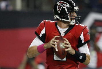 ATLANTA - OCTOBER 18:  Quarterback Matt Ryan #2 of the Atlanta Falcons looks to pass the ball in the second quarter of the game against the Chicago Bears at the Georgia Dome on October 18, 2009 in Atlanta, Georgia. (Photo by Kevin C. Cox/Getty Images)