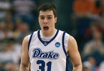 TAMPA, FL - MARCH 21: Jonathan Cox #31 of the Drake Bulldogs reacts to a call during his team's 101-99 overtime loss to the Western Kentucky Hilltoppers in the first round of the 2008 NCAA Tournament West Regional at the St. Pete Times Forum on March 21, 2008 in Tampa, Florida.  (Photo by Doug Benc/Getty Images)