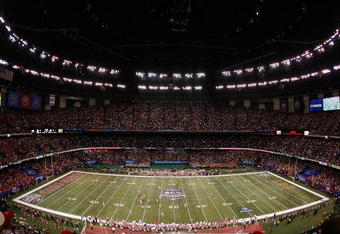 NEW ORLEANS - JANUARY 07:  General view of action between the Ohio State Buckeyes and the Louisiana State University Tigers during the AllState BCS National Championship on January 7, 2008 at the Louisiana Superdome in New Orleans, Louisiana. The Tigers defeated the Buckeyes 38-24.   (Photo by Andy Lyons/Getty Images)