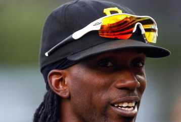 LOS ANGELES, CA - SEPTEMBER 14:  Andrew McCutchen #22 of the Pittsburgh Pirates looks on during batting practice prior to the game against the Los Angeles Dodgers at Dodger Stadium on September 14, 2009 in Los Angeles, California.  (Photo by Jeff Gross/Getty Images)