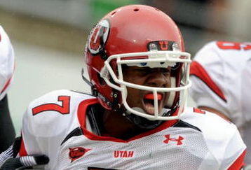 EUGENE, OR - SEPTEMBER 19: Quarterback Terrance Cain #7 of the Utah Utes celebrates his touchdown in the first quarter of the game against the Oregon Ducks at Autzen Stadium on September 19, 2009 in Eugene, Oregon. Oregon won the game 31-24. (Photo by Steve Dykes/Getty Images)