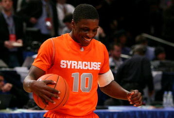 NEW YORK - MARCH 12: Jonny Flynn #10 of the Syracuse Orange of the Connecticut Huskies during the quarterfinals of the Big East Tournament at Madison Square Garden on March 12, 2009 in New York City.  (Photo by Jim McIsaac/Getty Images)
