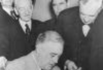 Fdr_war_feature