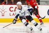 OTTAWA, ON - OCTOBER 15:  Steven Stamkos #91 of the Tampa Bay Lightning skates against the Ottawa Senators during a game at Scotiabank Place on October 15, 2009 in Ottawa, Canada.  The Ottawa Senators defeated the Tampa Bay Lightning 7-1.  (Photo by Phillip MacCallum/Getty Images)